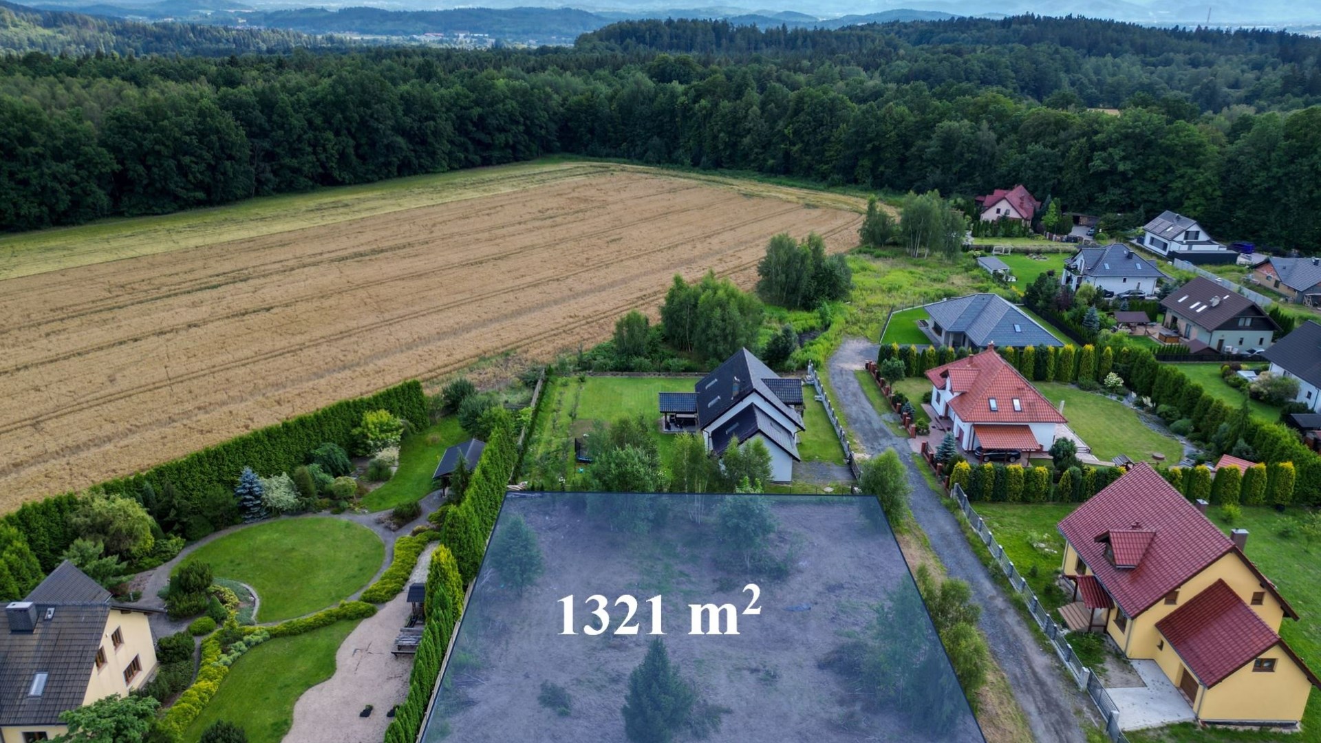 Działka na sprzedaż